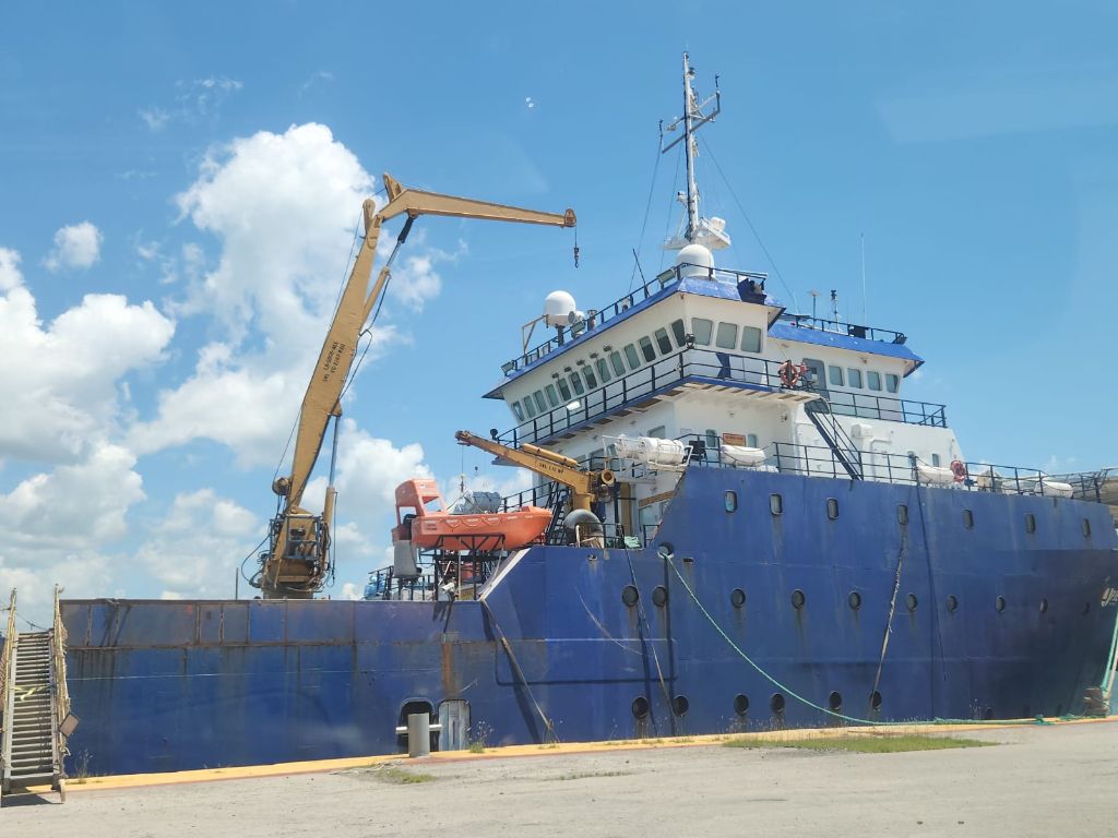 Embarcación de Apoyo Offshore MPSV DP II